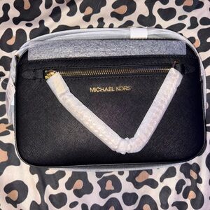 Michael Kors Black and Gold Handbag